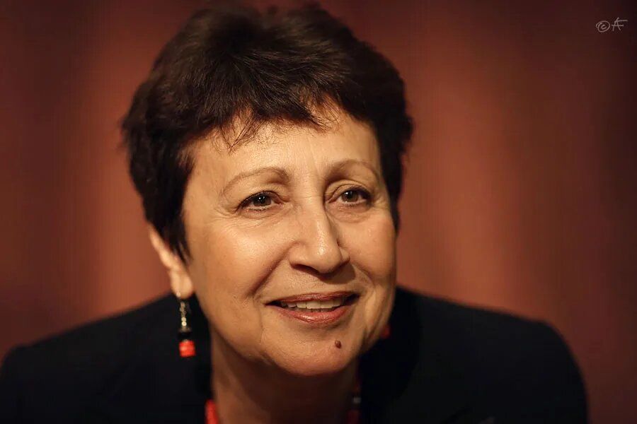 Почему старение родителей становится невидимой темой для детей: размышления Дины Рубиной