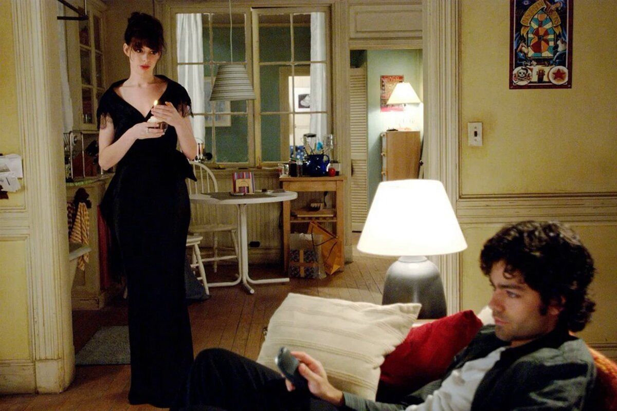 Почему парня Энди из «Дьявол носит Прада» стоит понять лучше