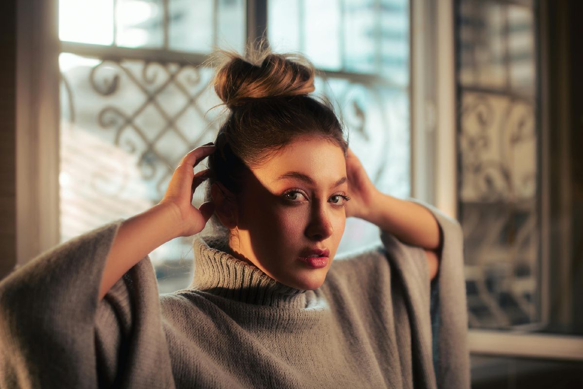 Тонкие намеки, которые женщины подают мужчинам