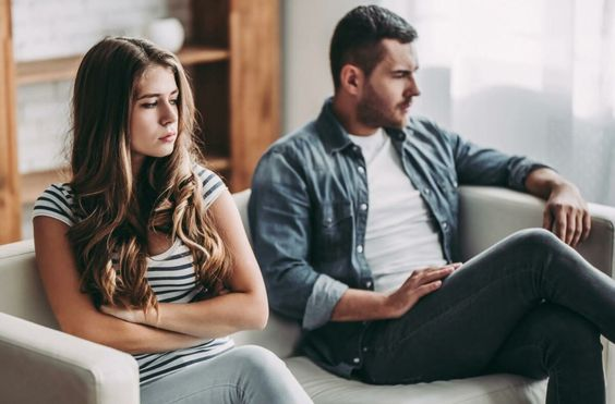 Неосознанные проявления чувства вины: как не стать жертвой манипуляций